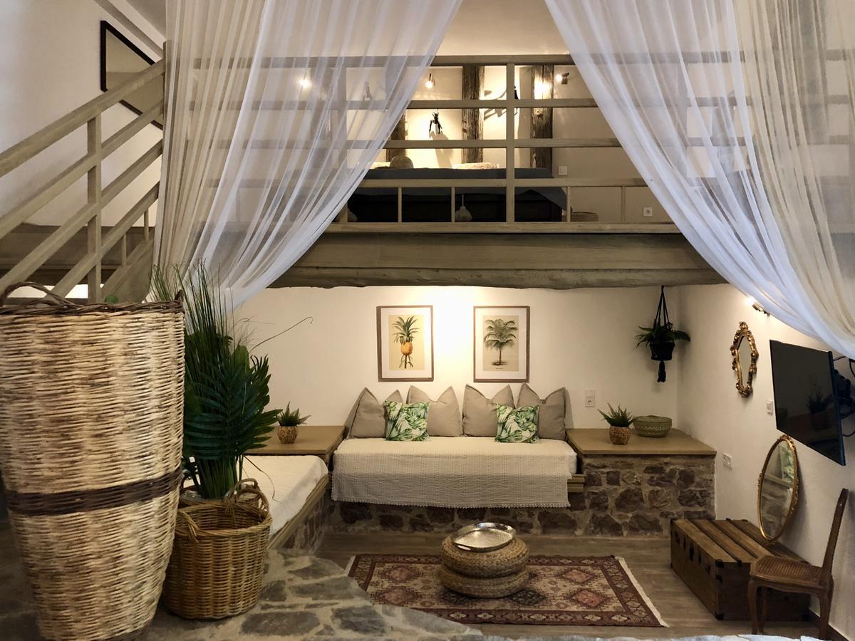 Villa Vager Mani Hotel กาลามาตา ภายนอก รูปภาพ